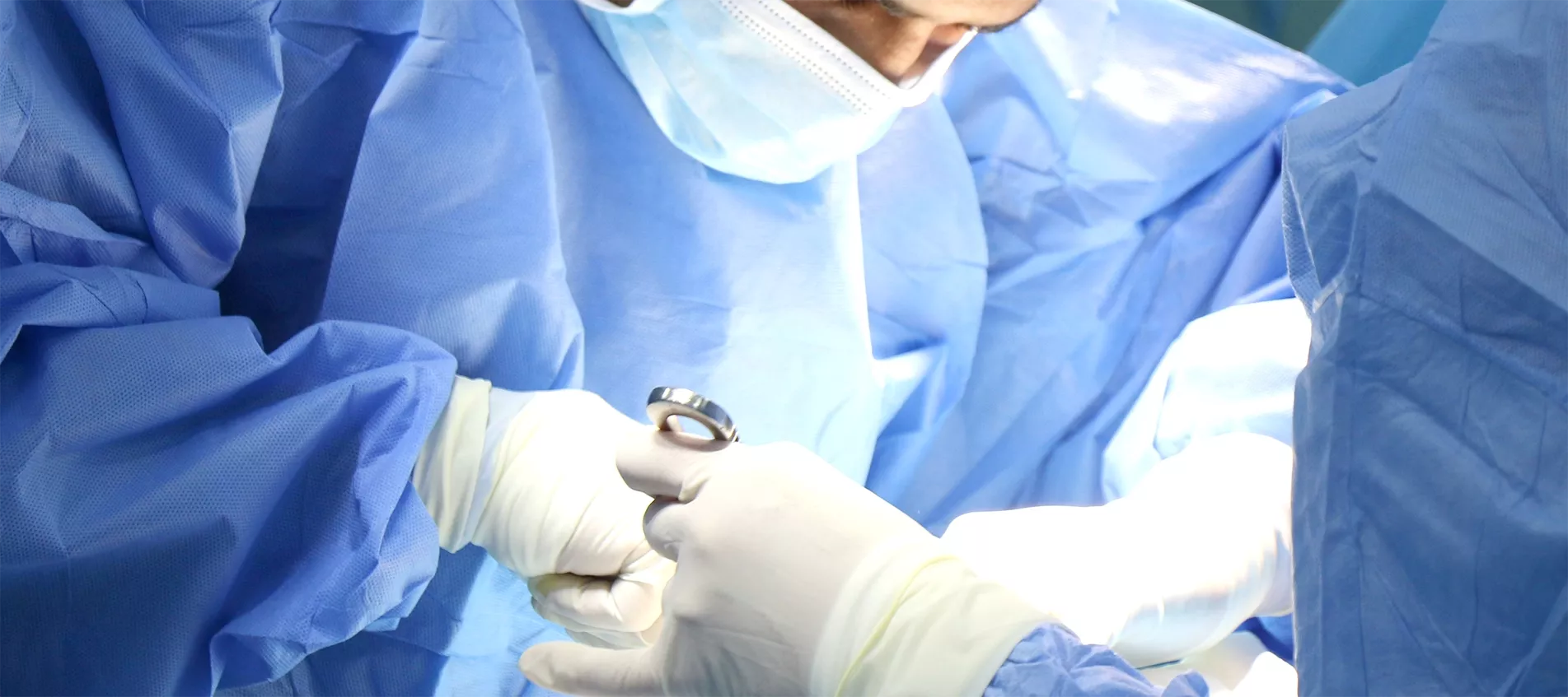 Imagen representativa del Dr. Antonio Moreno, médico nefrólogo en Cádiz, especializado en el tratamiento de enfermedades renales y cuidado de la salud renal.